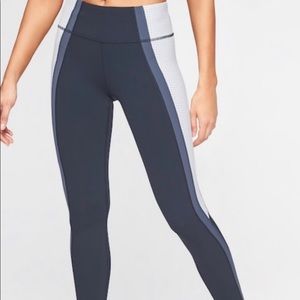 NWOT Athleta Colorblock Contender 7/8 Tights